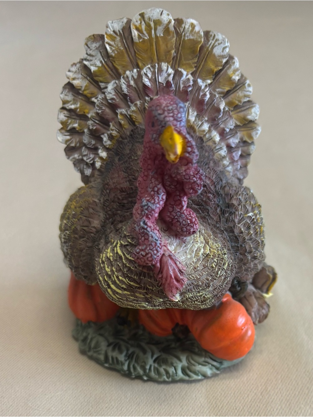 Thanksgiving Turkey Figurine Pumpkins Tabletop Fall Decor 4” Tall READ